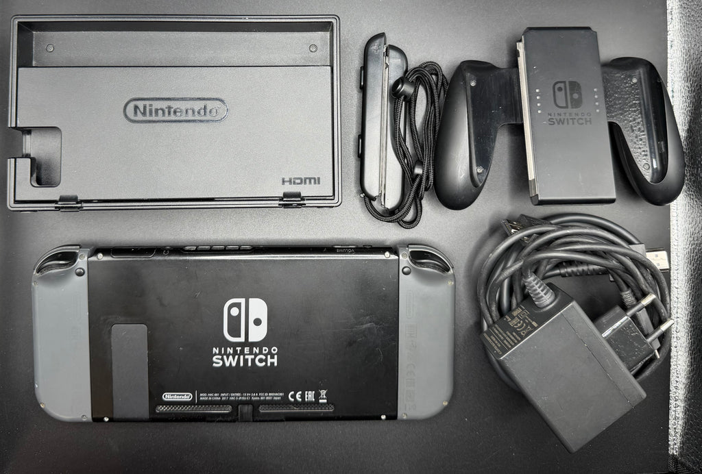 Nintendo Switch V1 – Komplett spelkonsol med tillbehör