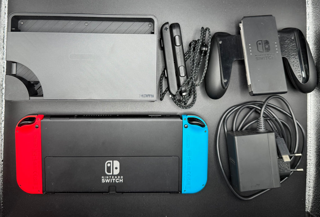 Nintendo Switch OLED – Röd/Blå - 7" Oled